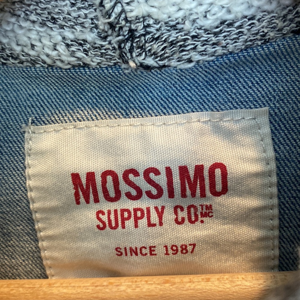 Mossimo Supply co. hooded Jean Jacket - Picture 2 of 9